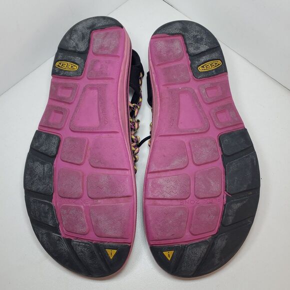 Keen Uneek Womens Size 8.5 Rope Sandals Pink Black Hiking Camping Fishing *flaw - Picture 6 of 7